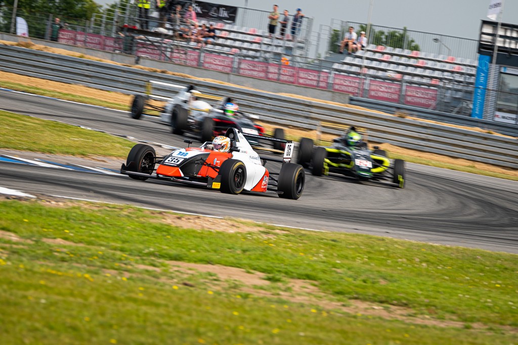 Kan Sebastian Gravlund udnytte sit kendskab til Ring Djursland?
(Foto: Formel 4 Danmark)